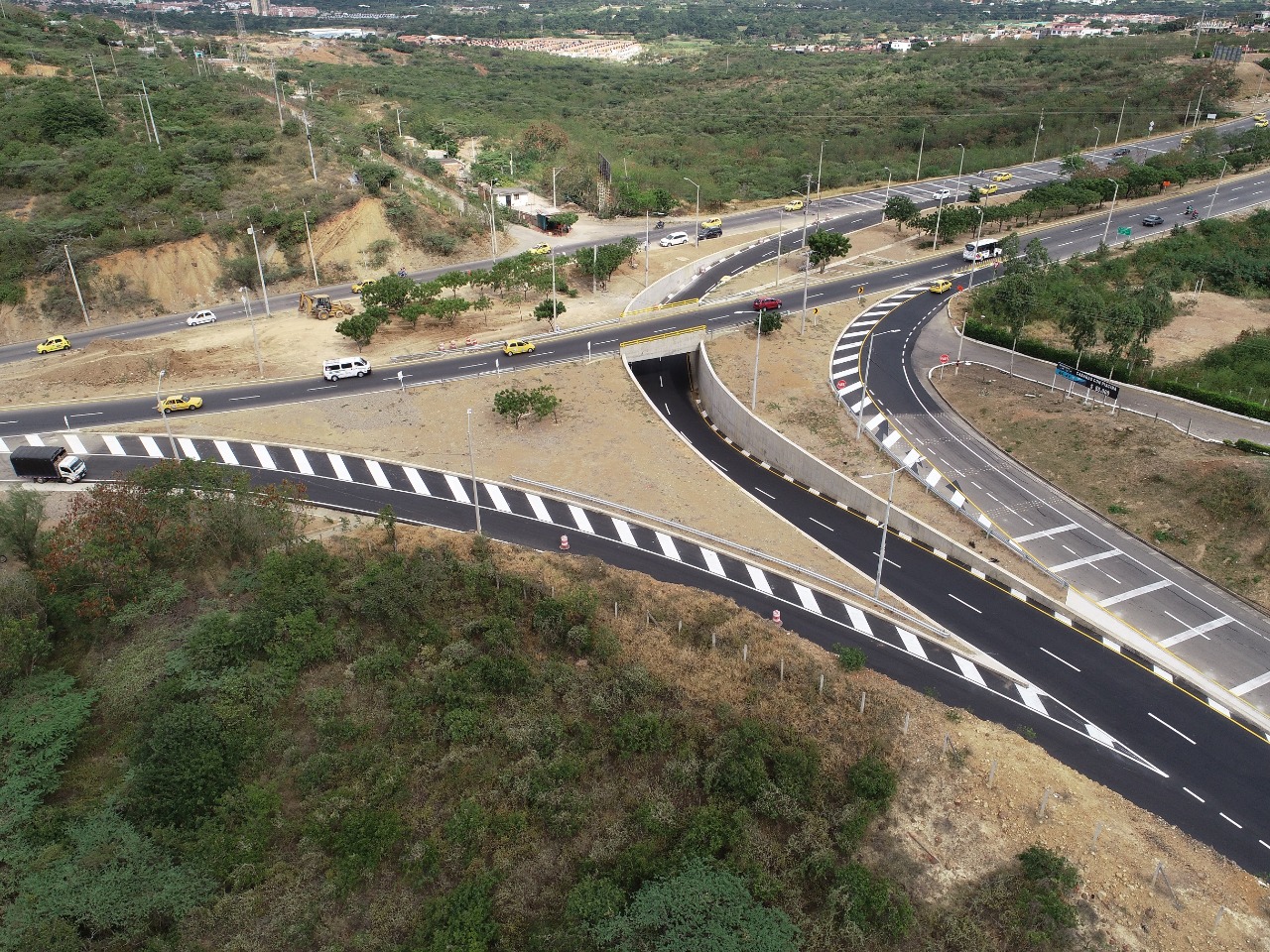 Gobierno entrega intersección que mejora tránsito por Avenida Internacional en Cúcuta