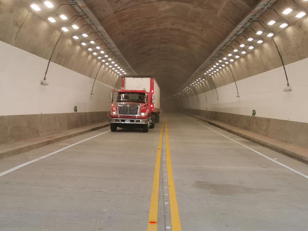 Transportadores de carga cuentan con 7.794 kms. de vías concesionadas para garantizar el abastecimiento de productos Transportadores de carga cuentan con 7.794 kms. de vías concesionadas para garantizar el abastecimiento de productos