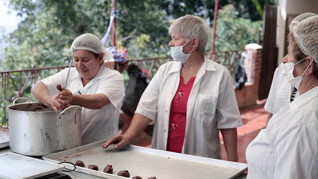 Gracias a la vía Bucaramanga – Pamplona, los Cacaoteros de Santander fortalecieron sus negocios