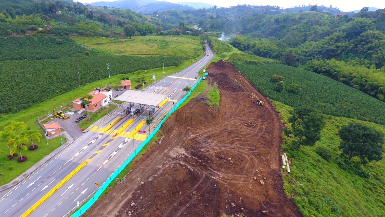 EJE CAFETERO YA ALCANZA EL 92% DE PERSONAL ACTIVO EN LOS FRENTES DE OBRA