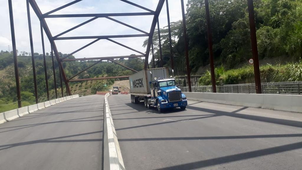 GOBIERNO NACIONAL HABILITÓ UNA CALZADA DEL PUENTE METÁLICO “LA MANUELA” PARA MEJORAR MOVILIDAD EN LA VÍA MEDELLÍN - MANIZALES