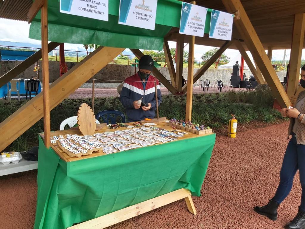 Con apoyo del Gobierno nacional, los sabores del suroeste antioqueño estuvieron presentes en primera feria de emprendimiento