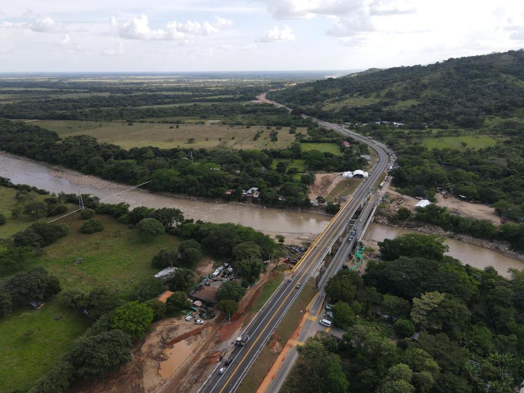 En época de cosecha, más de 800 mil toneladas de arroz se movilizaron por el nuevo Puente Chárte