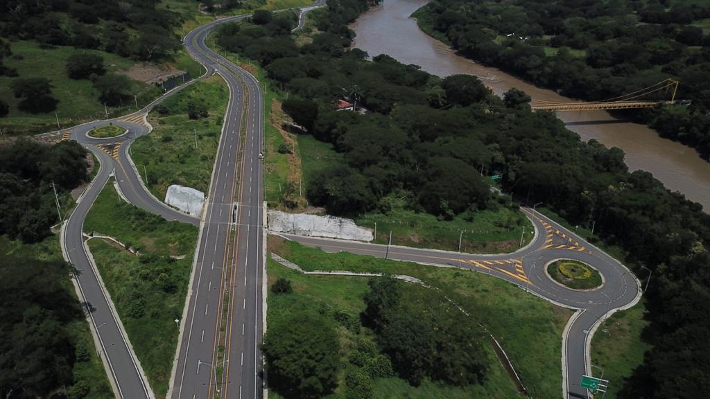 ANI realizó mesa de análisis de observaciones con transportadores sobre proyecto Pacífico 2 y peaje La Pintada