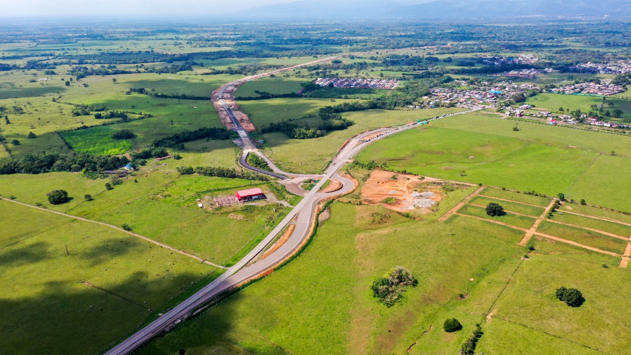 Variante de Cumaral registra un 90% de avance en su construcción y será entregada por el Gobierno en agosto