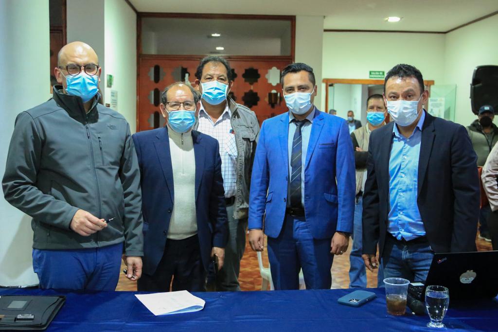 ANI Y TRANSPORTADORES DE NARIÑO LOGRAN ACUERDO SOBRE AJUSTE TARIFARIO EN EL PROYECTO RUMICHACA-PASTO ANI Y TRANSPORTADORES DE NARIÑO LOGRAN ACUERDO SOBRE AJUSTE TARIFARIO EN EL PROYECTO RUMICHACA-PASTO