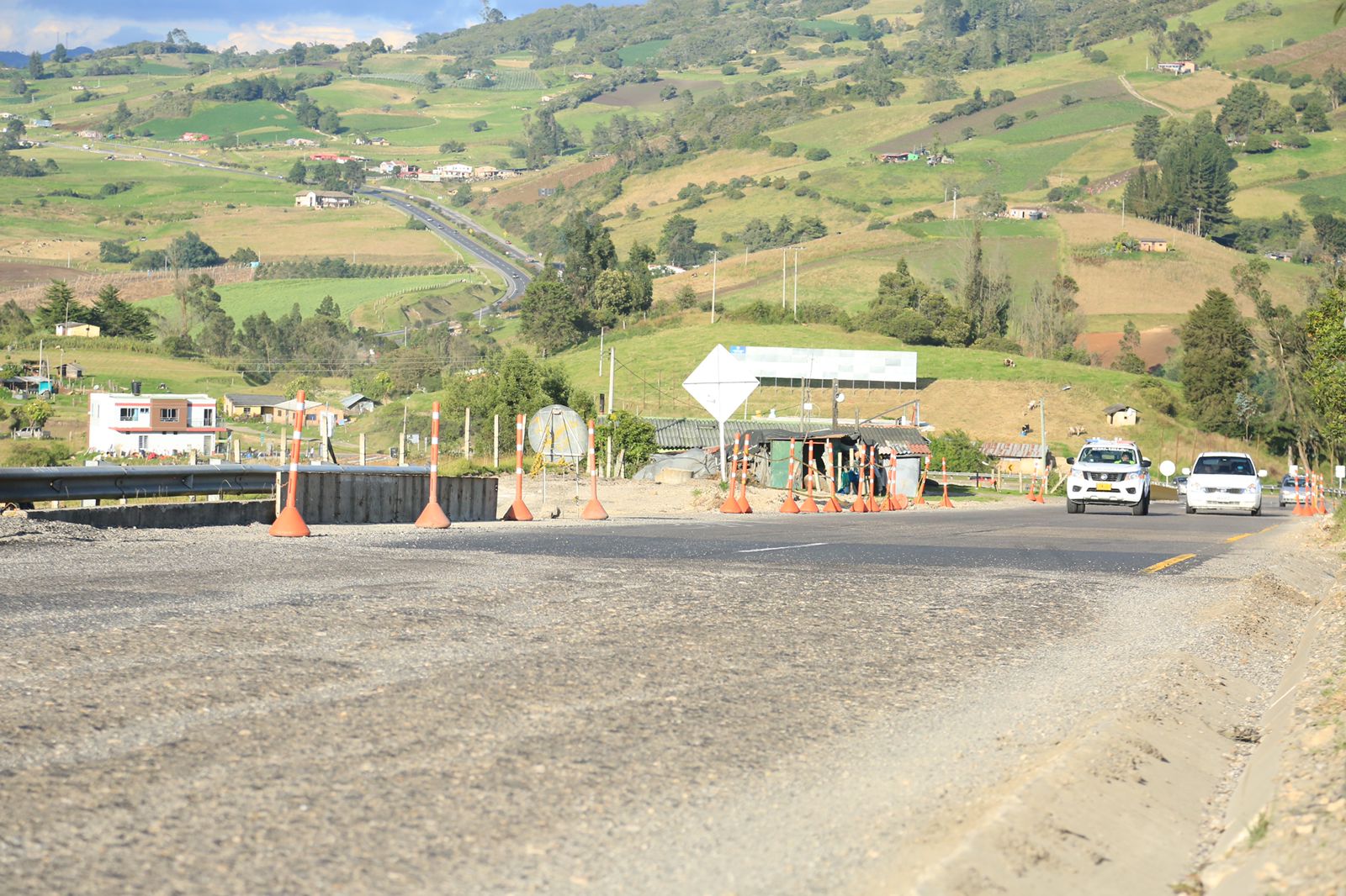 Avanzan las obras de estabilización en el municipio de Ventaquemada, en la vía Tunja-Bogotá