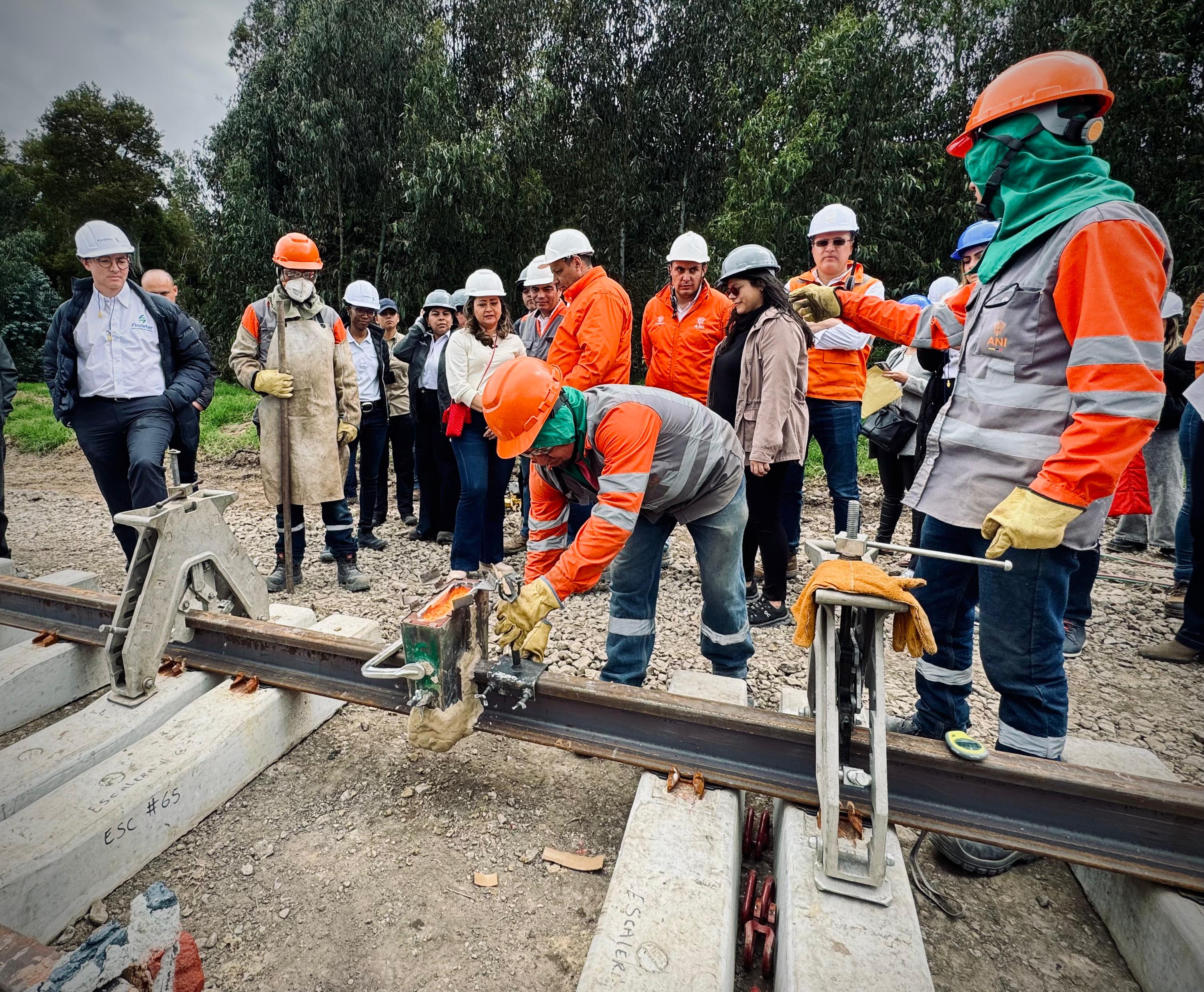 Inició la modernización del corredor Bogotá – Belencito, corazón de la reactivación férrea Inició la modernización del corredor Bogotá – Belencito, corazón de la reactivación férrea